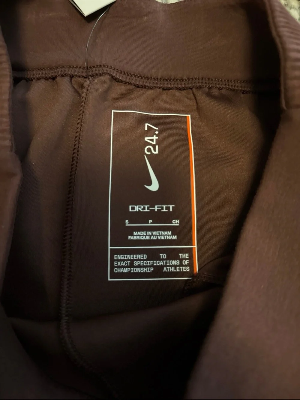 NWT Nike Women's 24.7 ImpossiblySoft Mid-Rise Joggers Sz Small